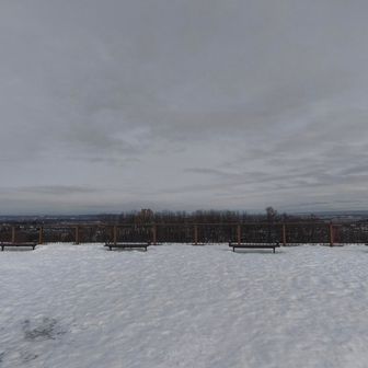 帯広市街を臨む