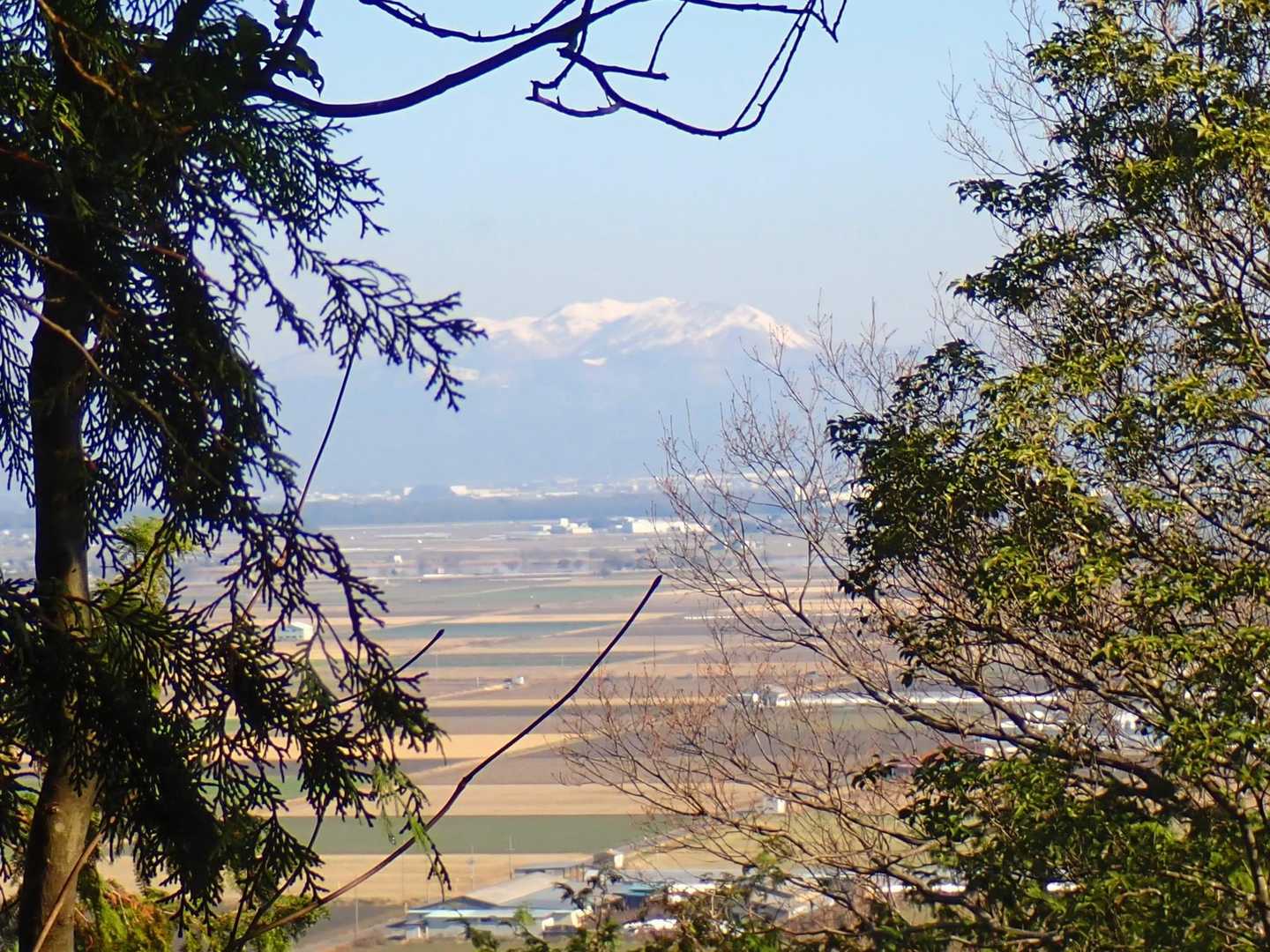 
霊仙山も見えます！