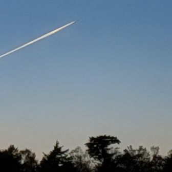 飛行機雲✈