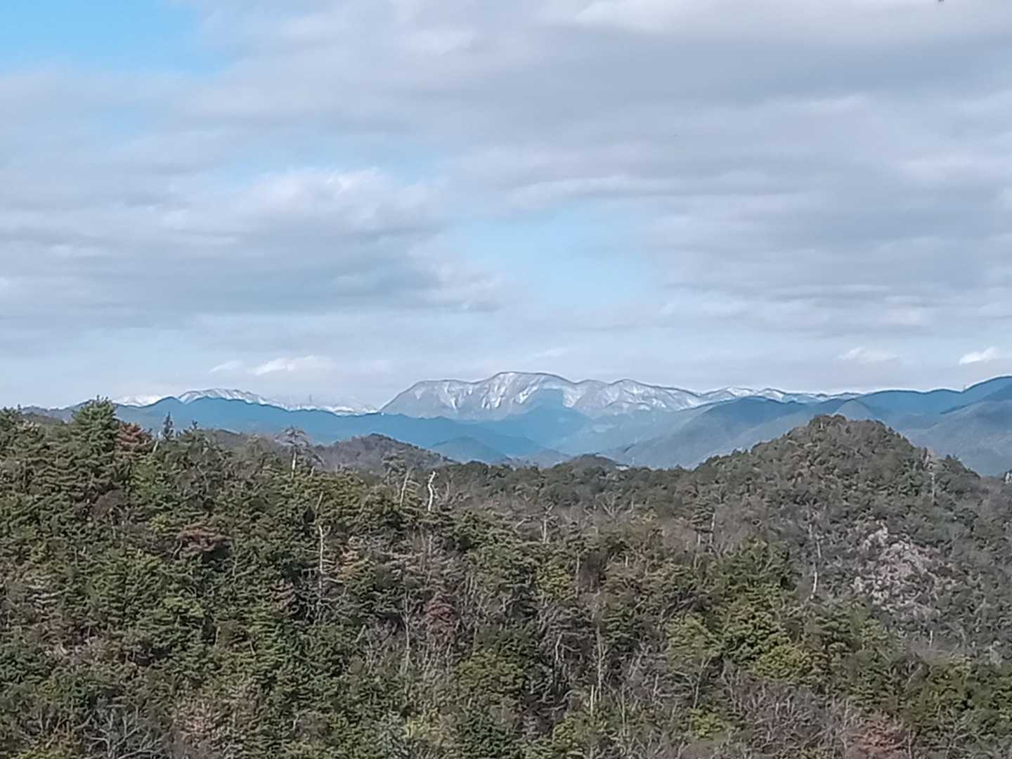 能郷白山の方面