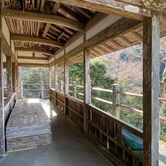 広めでゆっくり出来る東屋