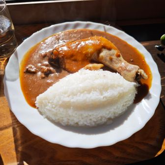 今日はチキンカレー