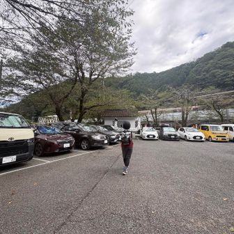 お疲れ山！🎊駐車場満車🈵