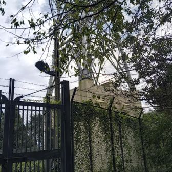 8座目：パラボラ山
山頂標識見つけられなかった。