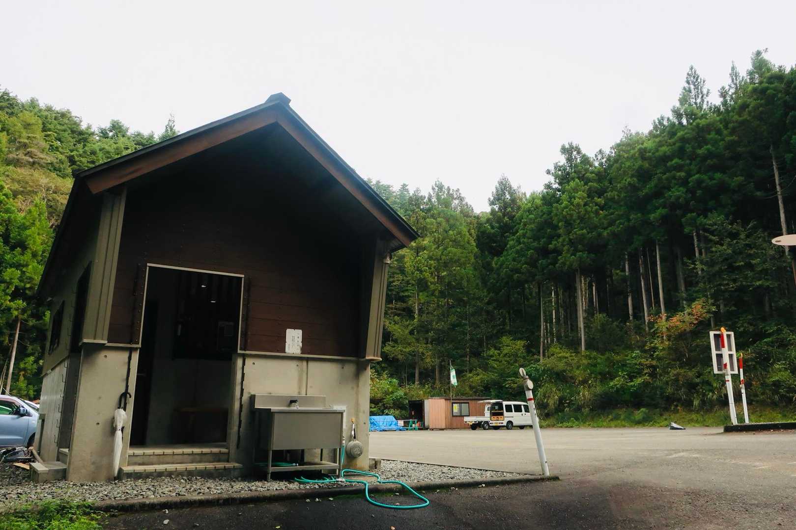 駐車場まで戻ってきました