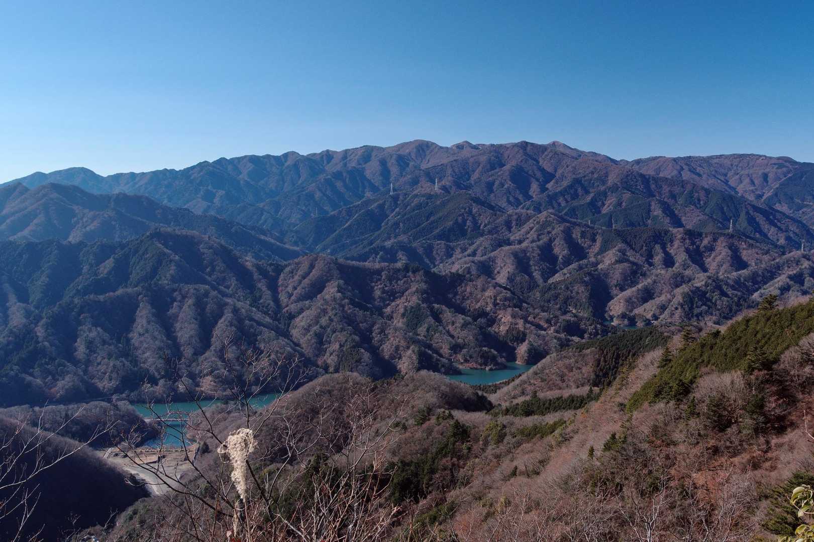 高取山-華厳山-経ヶ岳-半原越-革籠石山-仏果山-宮ヶ瀬越 縦走コースの写真