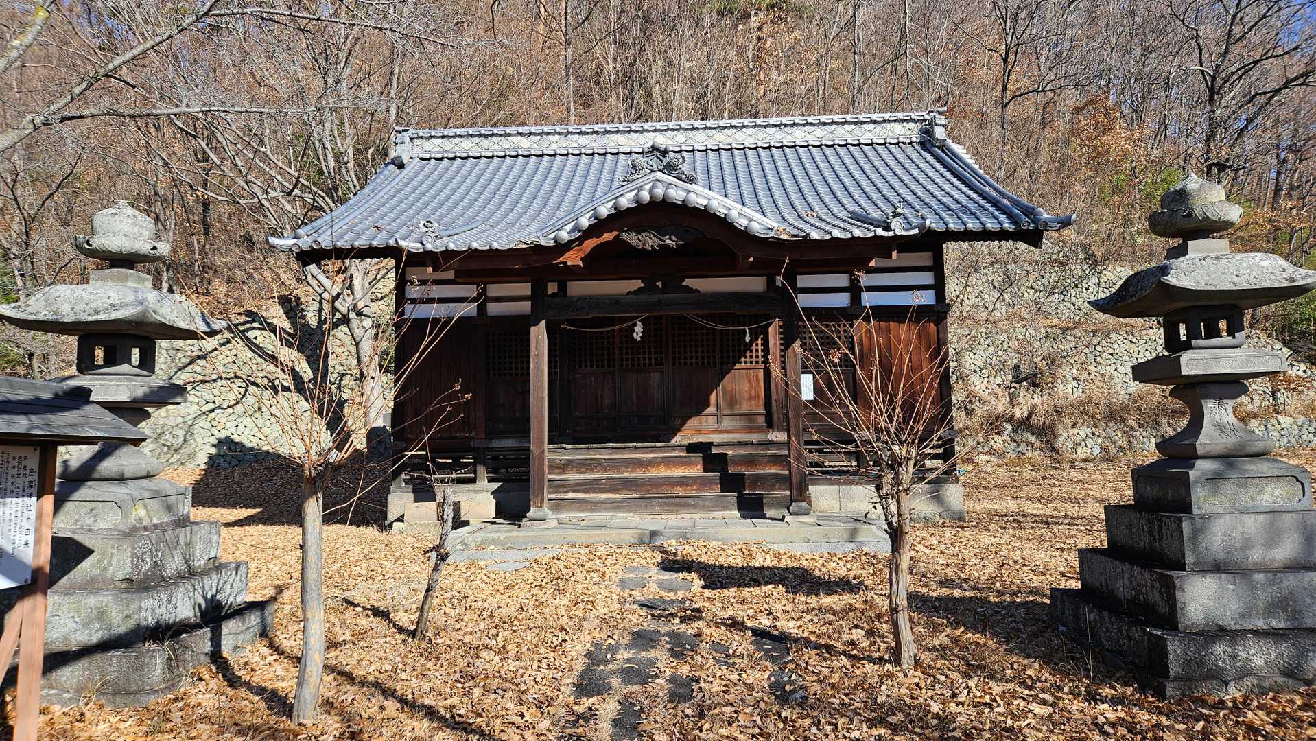 座摩神社に到着、左側に分岐があります