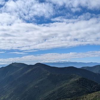 今日歩いた山々