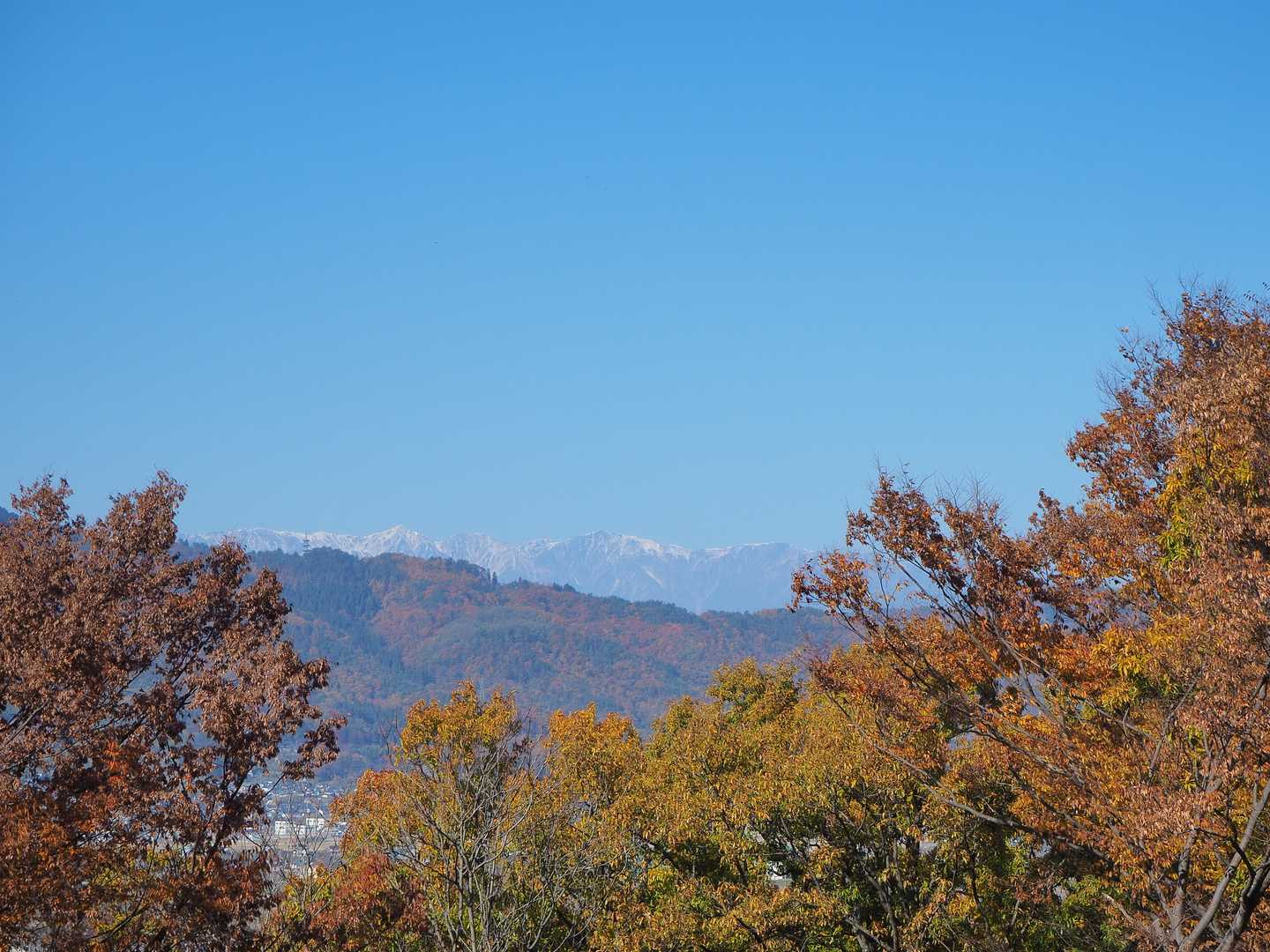 葛尾山-五里ヶ峯-天狗山-北山-長生山-宮坂峠-有明山 縦走コースの写真