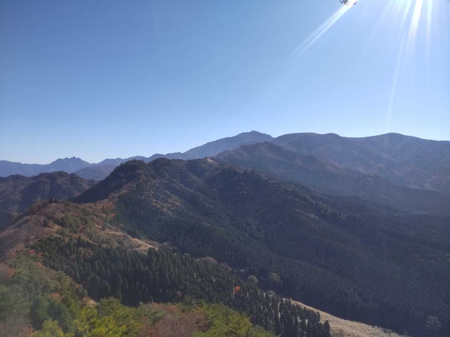 祖母山へつながる稜線