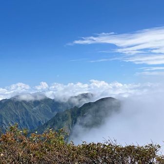 谷川連峰が一瞬😄‼️