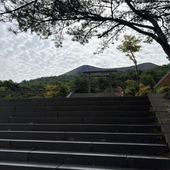 高千穂峰が見えます。