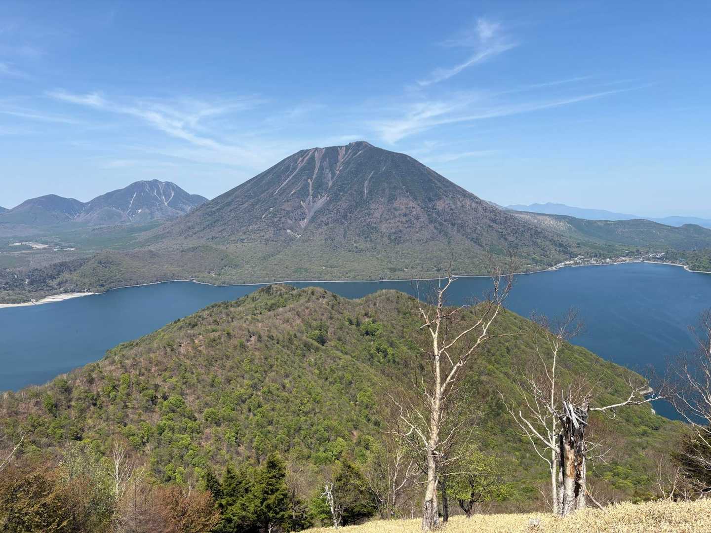 半月山-半月峠-中禅寺山-阿世潟峠-社山 往復コースの写真