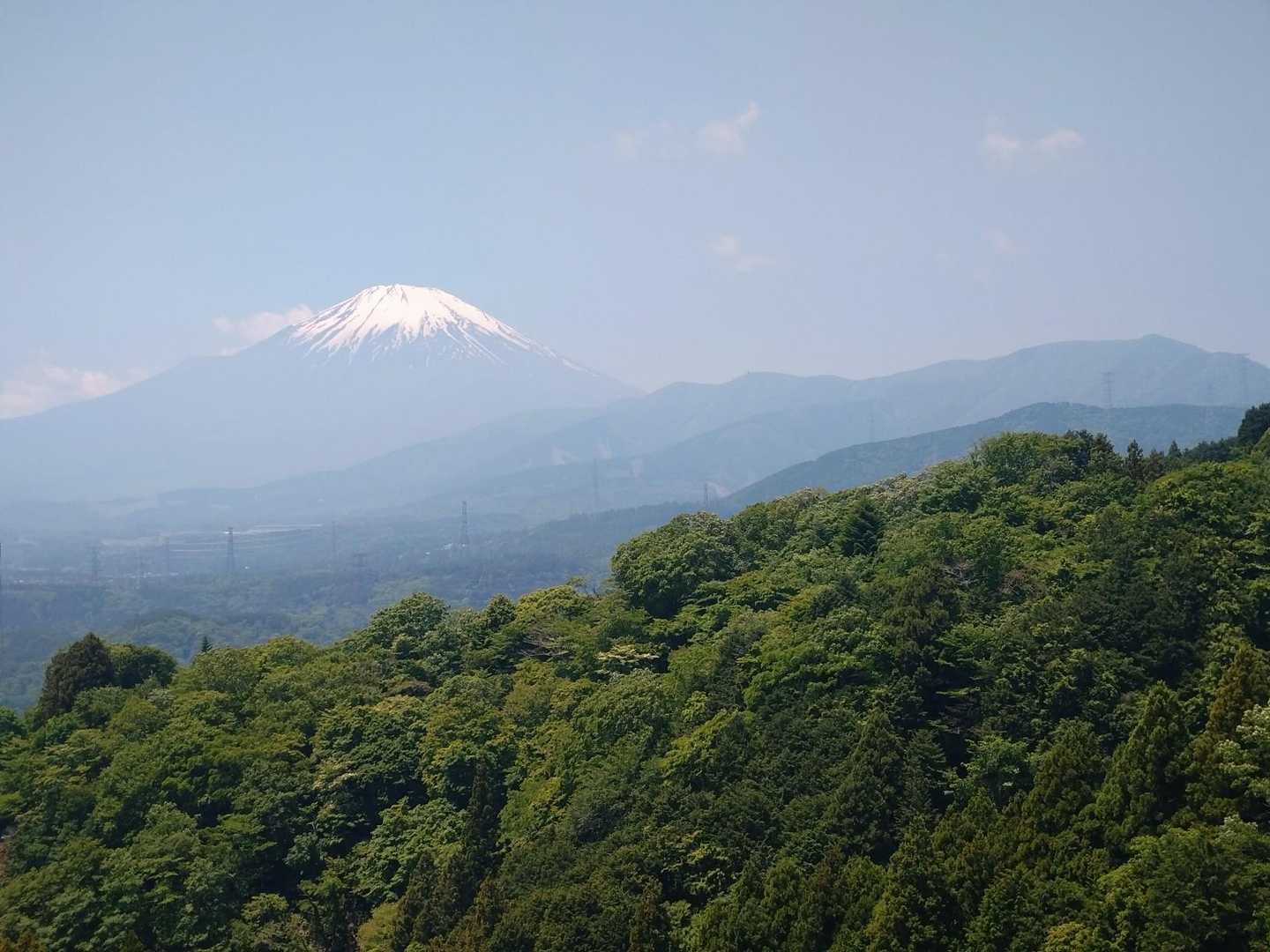 夏はあの稜線を歩きたい