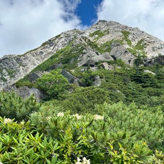 甲斐駒ヶ岳⛰️かっこいいです♪
