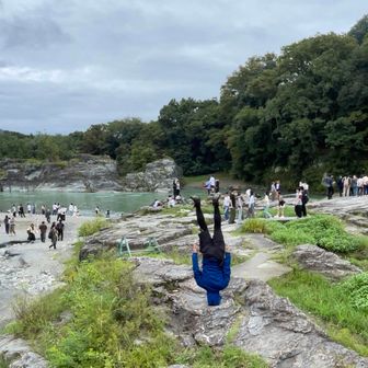 観光客すごかった
長瀞岩畳
#自撮りはスポーツ

団体旅行のおばちゃんが怪訝な顔して見てた