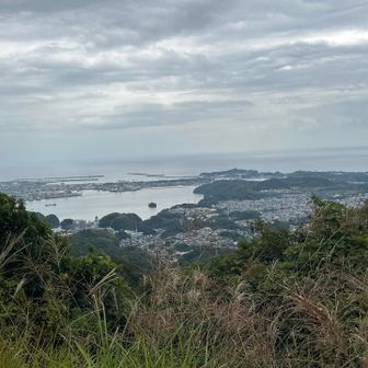 曇天ですが眺望良きです。景色を見ながらのんびりランチタイム。今日も賑やかな楽しいランチとなりました。