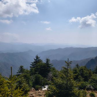 明星ヶ岳山頂からの景色