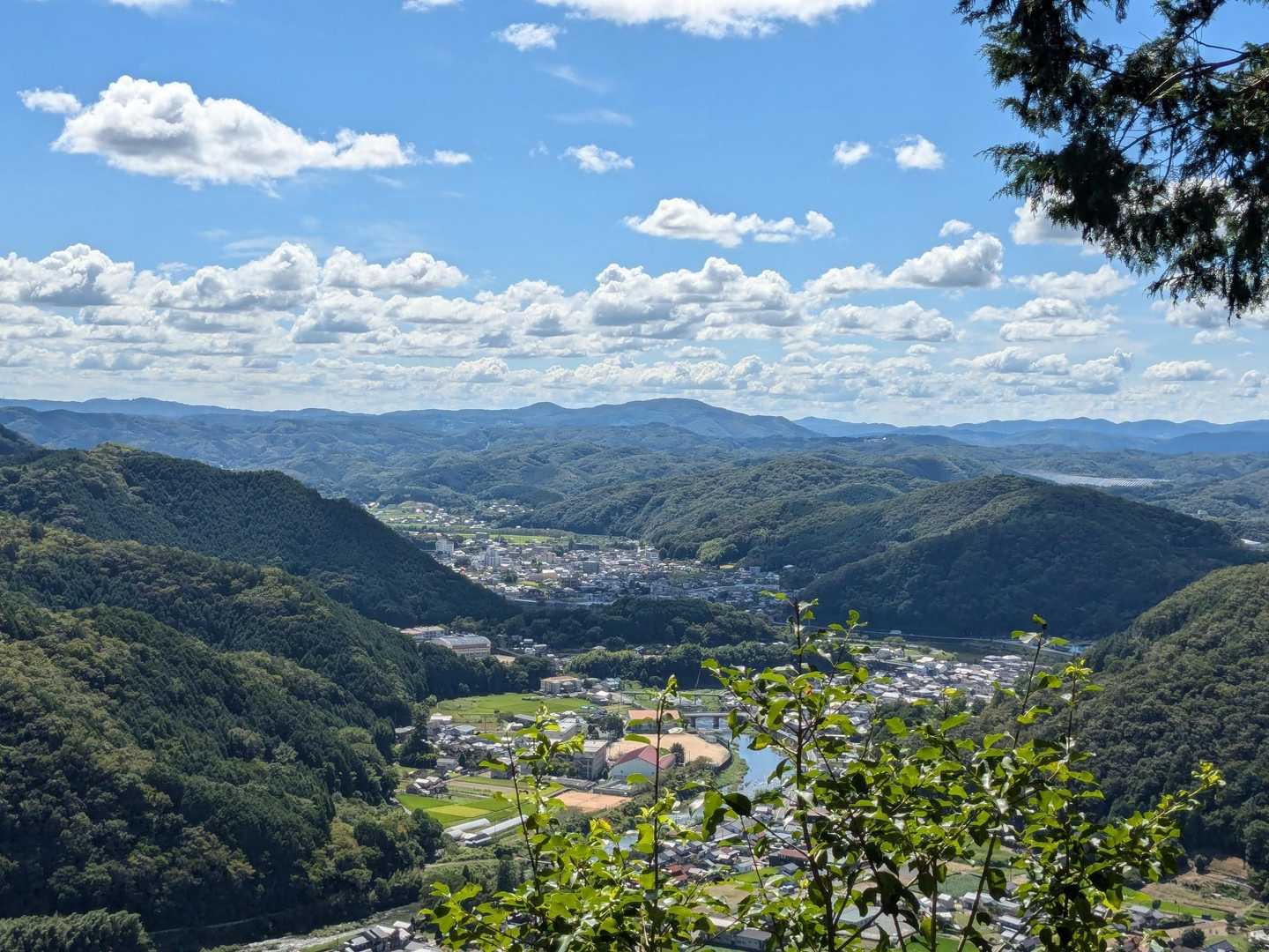 美しい里山公園栄町出入口-塩野尾山-尻無山 往復コースの写真
