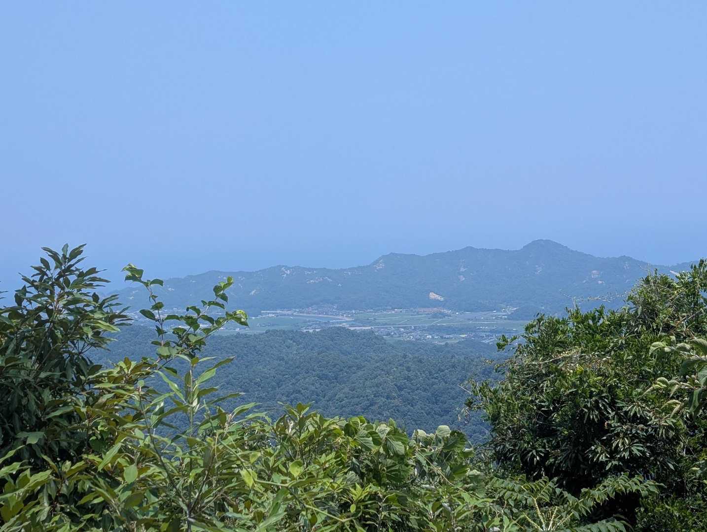 中国自然歩道入口-二上山 往復コースの写真