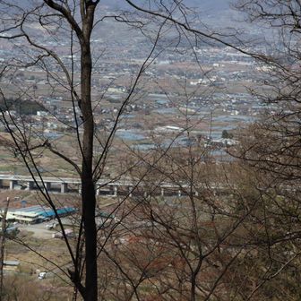 中央道も見渡せる