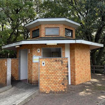 トイレ＆駐車場