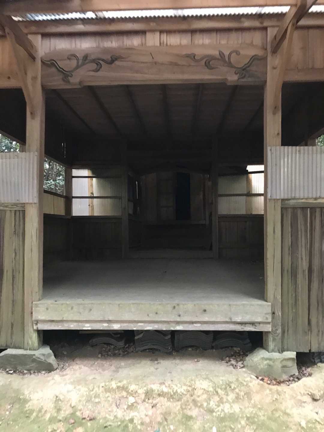 白川神社。先ほどの金毘羅宮とおんなじ感じ😉