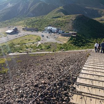浄土平駐車場、浄土平ビジターセンター