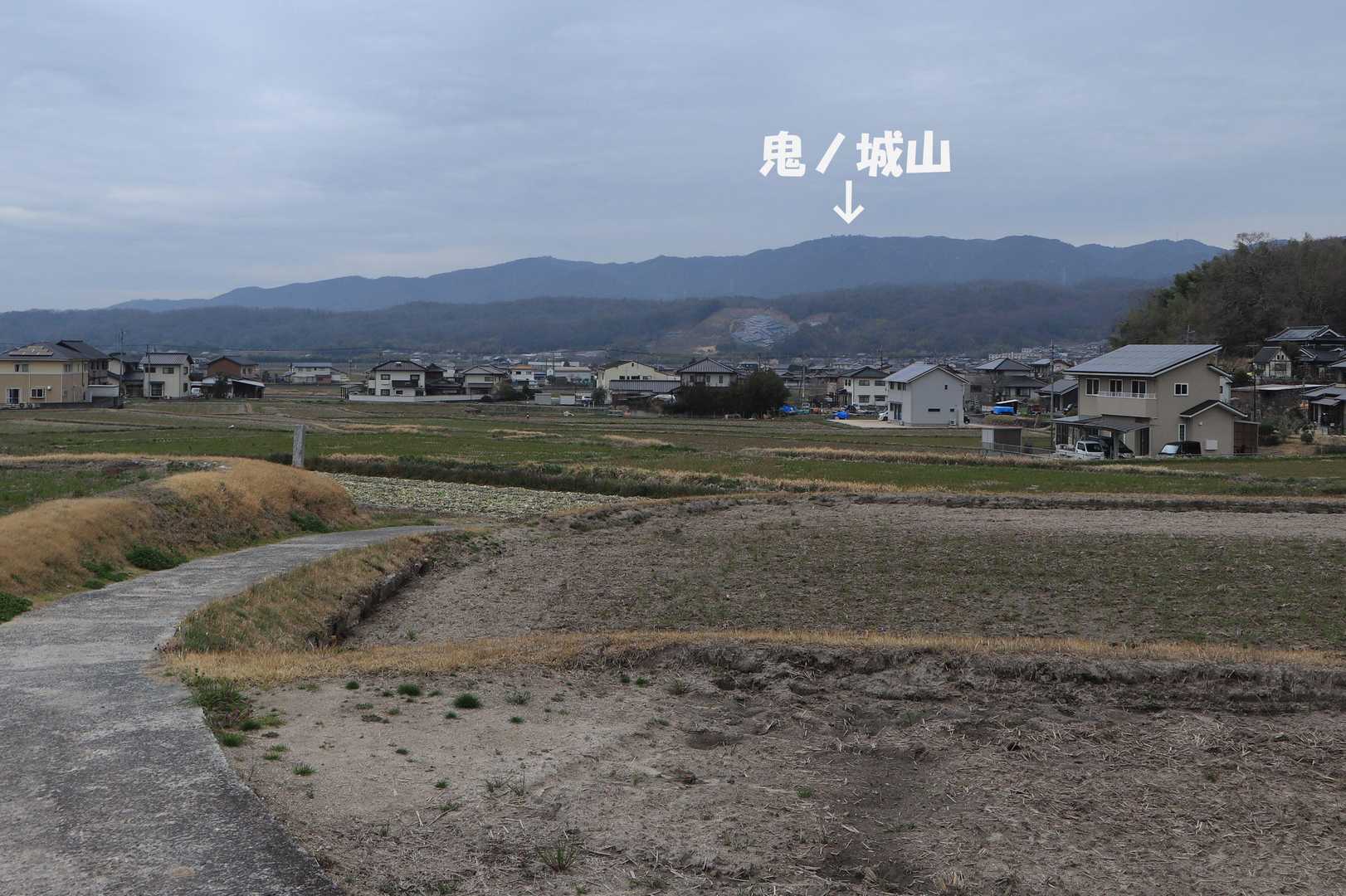 足守小をクリアして1.5kmほど進んだとこで振り返る
鬼ノ城が遠くになった