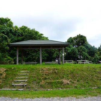 大段が平登山口の東屋
下山後、ここで餃子を焼きノンアルで乾杯しました🍻🍺