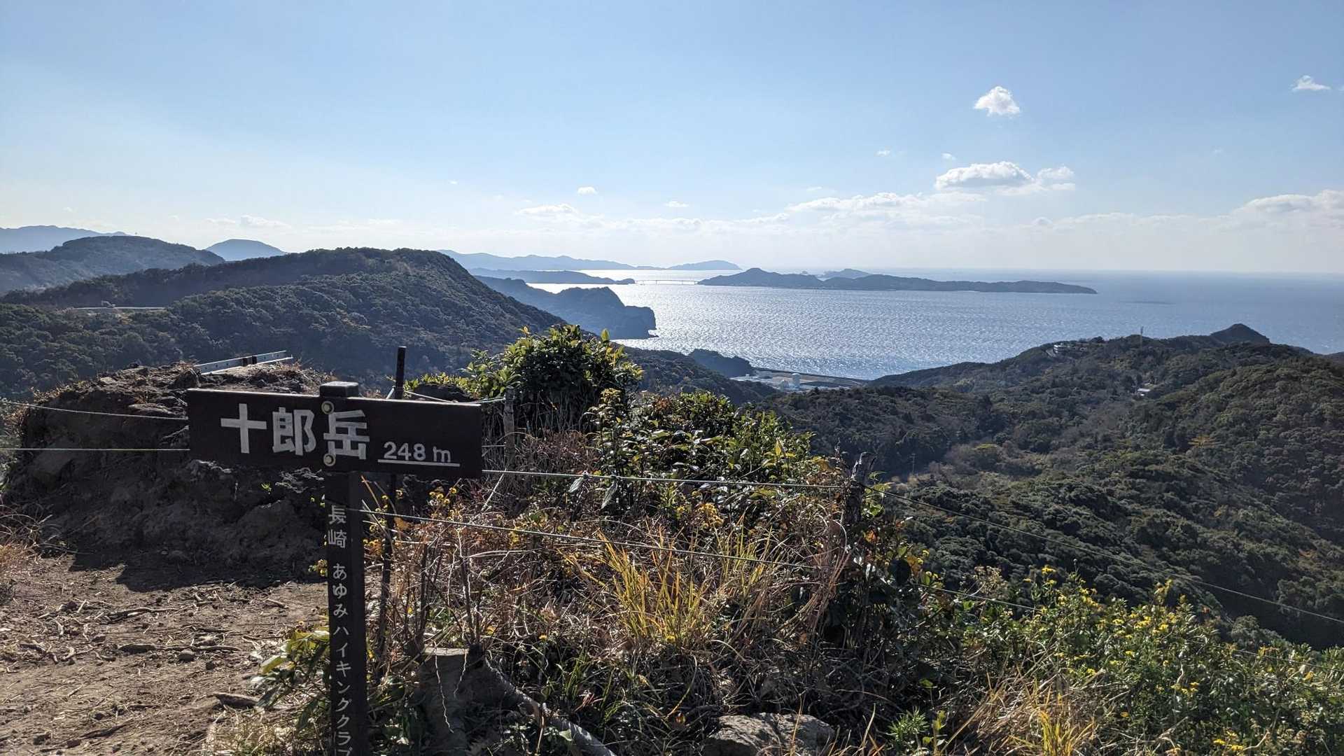 素晴らしい。
ちょびーっと端島が見えてるのかな？