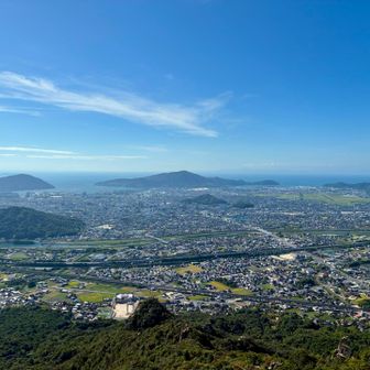 右田ヶ岳から　✨
防府市内
思っていたより日陰が多く、下山時は心地よい風も吹いて最高の登山日和になりました👍