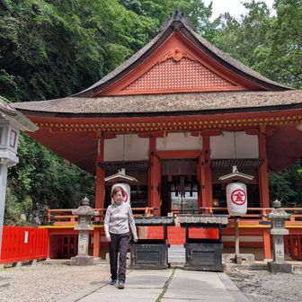 奥社　厳魂神社　延々と続く階段登りがキツかった🤣