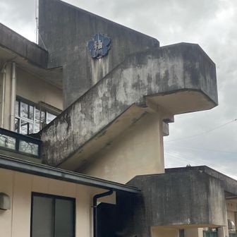 食料何も持たずに行ったのでお腹ペコペコ
コンビニも無いので、車に積んでたUFO焼きそばを食べる事に