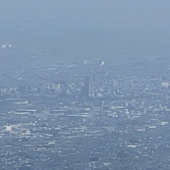 真ん中の高いビルは🏙️群馬県庁
‥と教えてもらいました