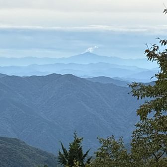 御嶽山か❓