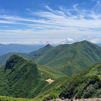 スケール感のある山々⛰️
北海道だもの✨✨