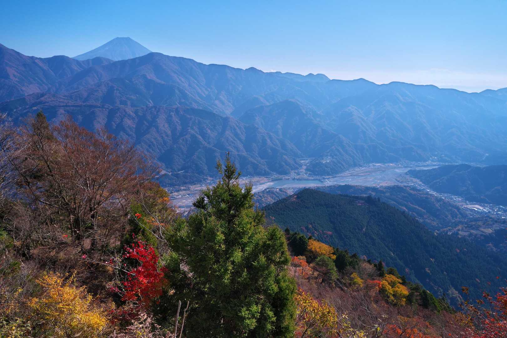 南側の展望台に移動して📷
再び富士山