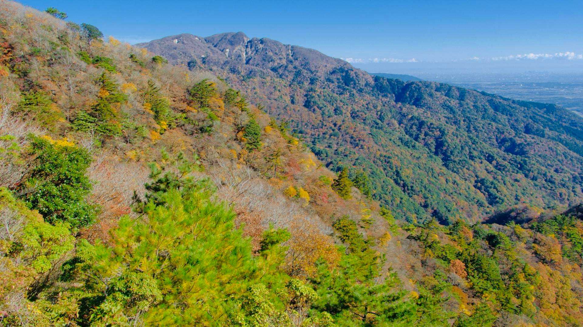 遠くなる釈迦ヶ岳⛰️