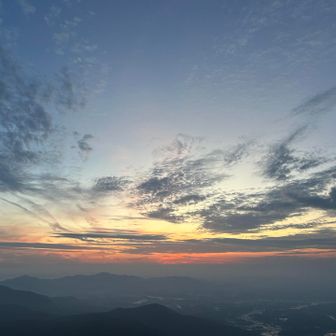 山頂はしっかり晴れ☀️