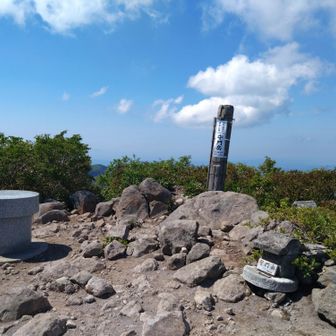 ノンビリしてたら山頂貸し切りなりました🎶