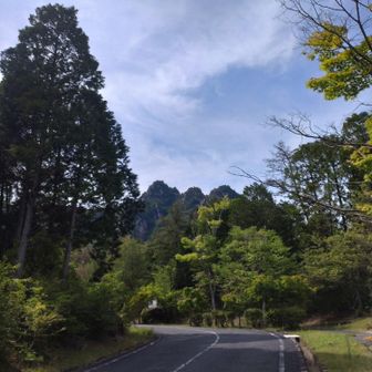 今回も三倉岳楽しめました🎶
ご馳走山でした(*˘︶˘*).｡.:*♡