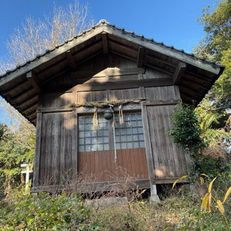 🙏西ヶ岳登頂！
山頂標識は分かりませんでした