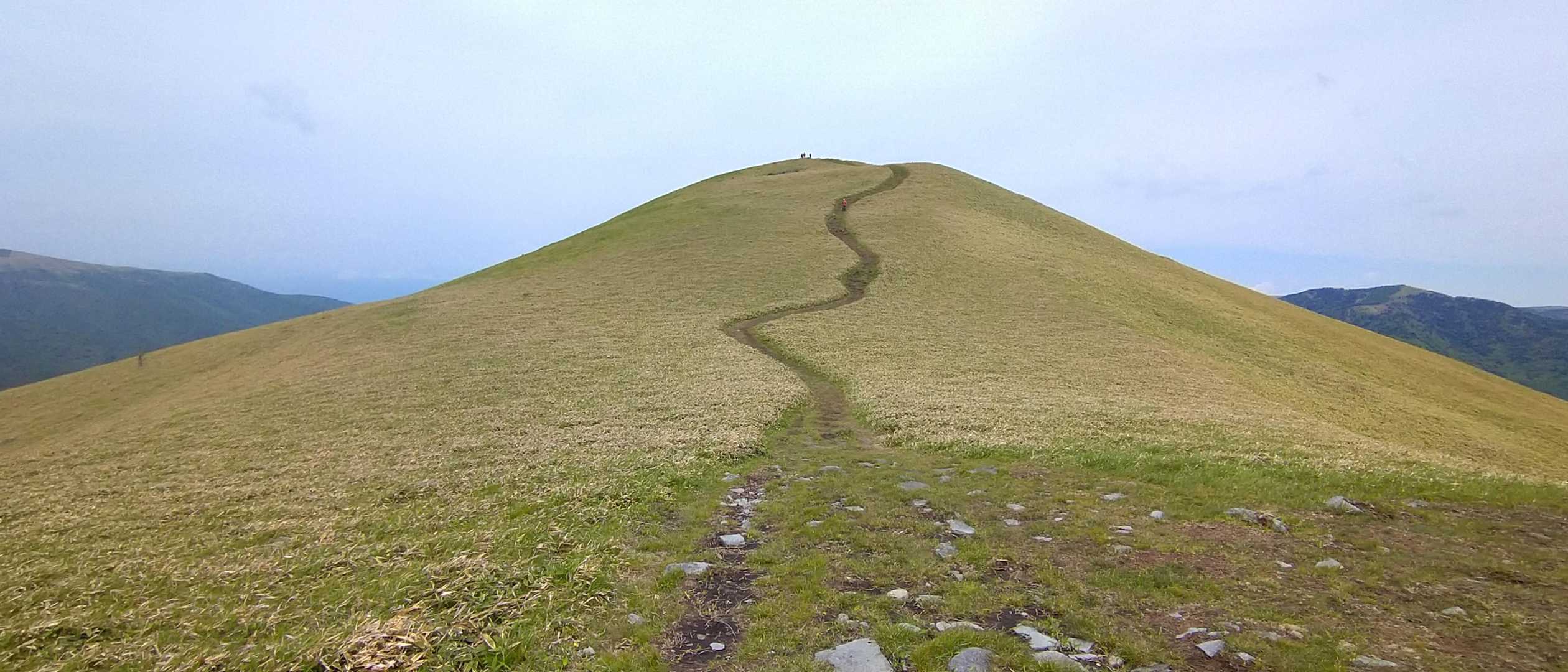 164・三峰山(長野) 20分で1887m山頂から360度ビューの大絶景