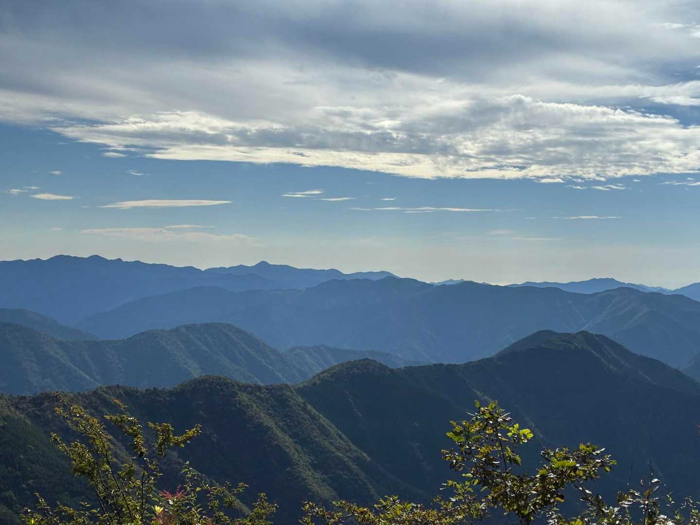大峰の稜線がずっと見えます。