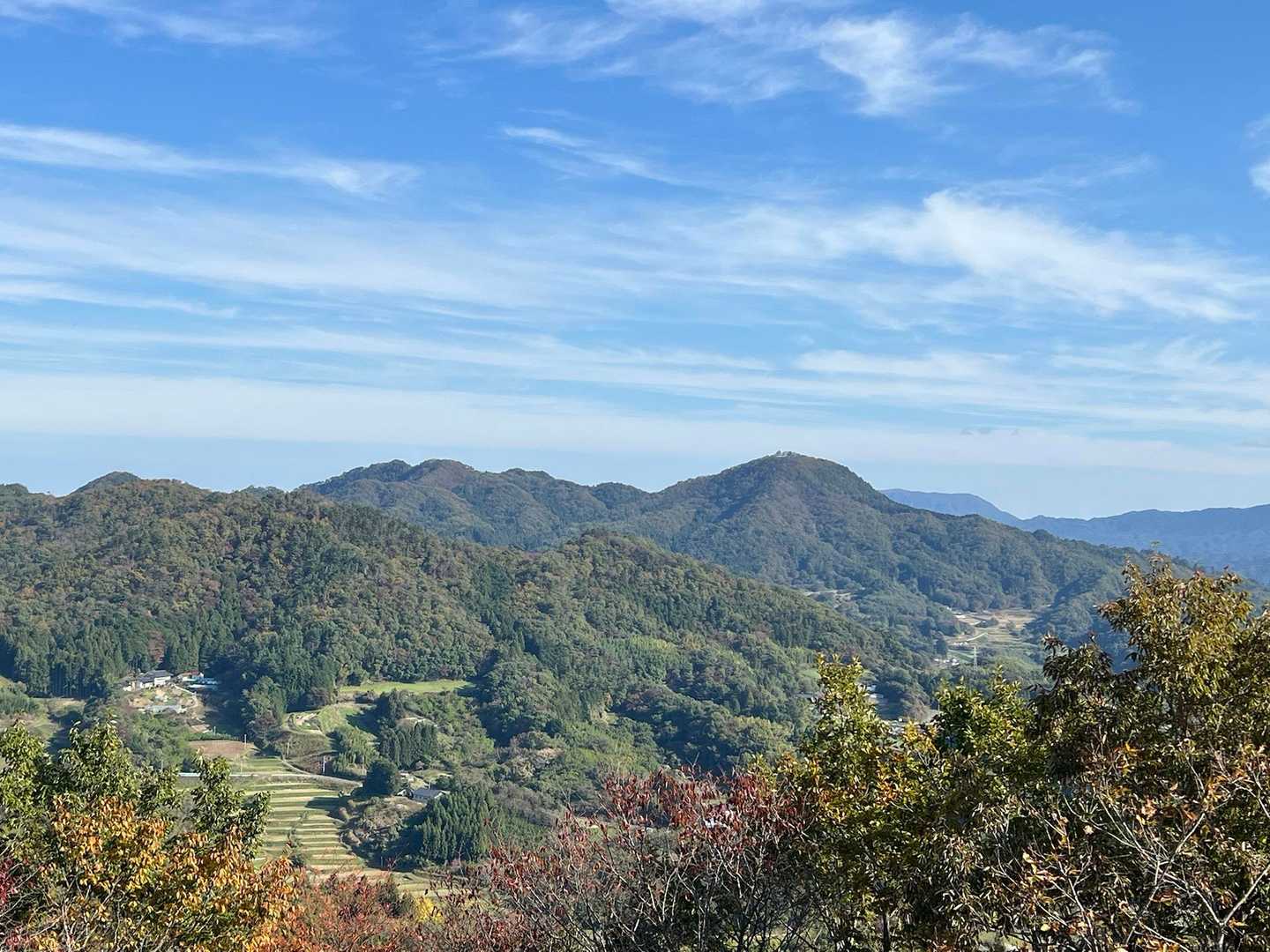 先程登った女神山