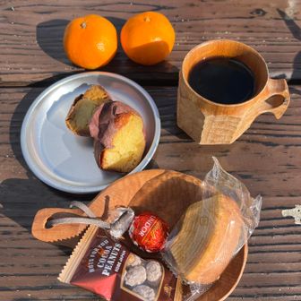 コーヒーとおやつ☕️