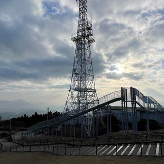 滑り台 使用可能時間あり