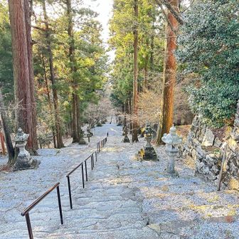 鳥居⛩️が遠い…