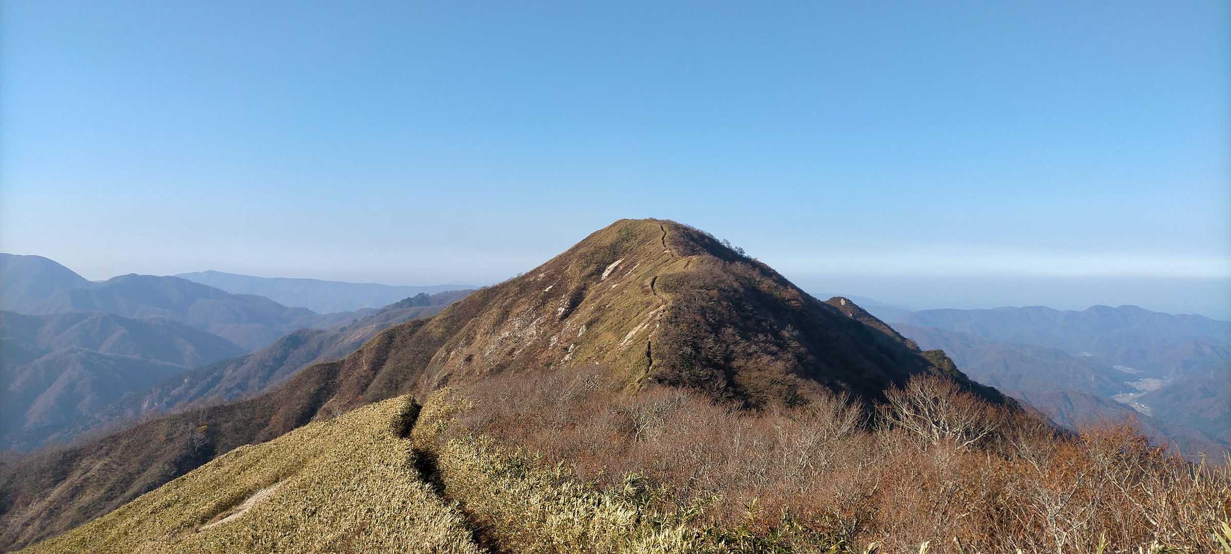 金草岳